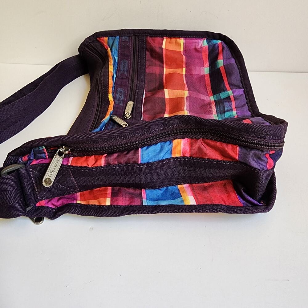 LeSportsac Deluxe Everyday Expandable Multicolor Striped Crossbody Handbag READ - Picture 5 of 12